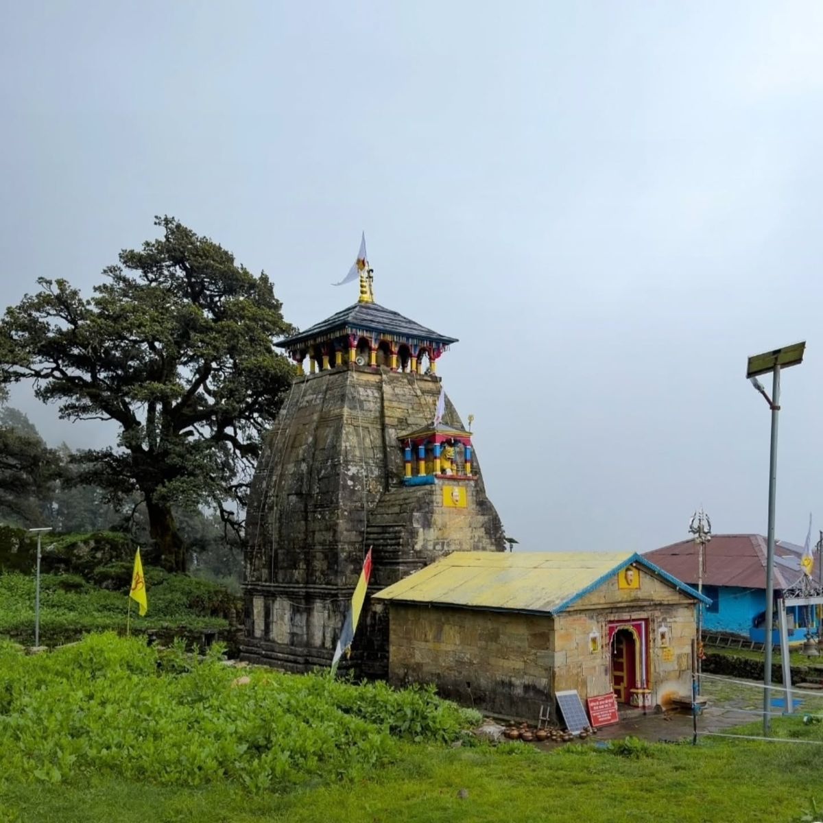 Madhyamaheshwar Trek